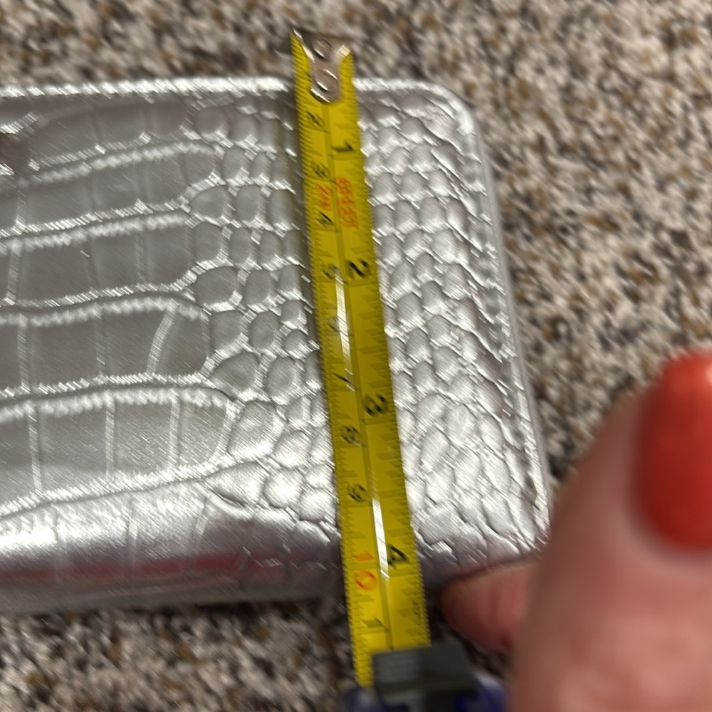 INC International Concepts Silver Croc-Embossed Wallet - Picture 8 of 8